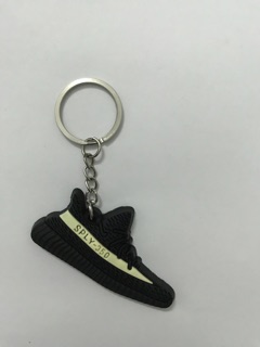 Móc khoá giày adidas 8 cái