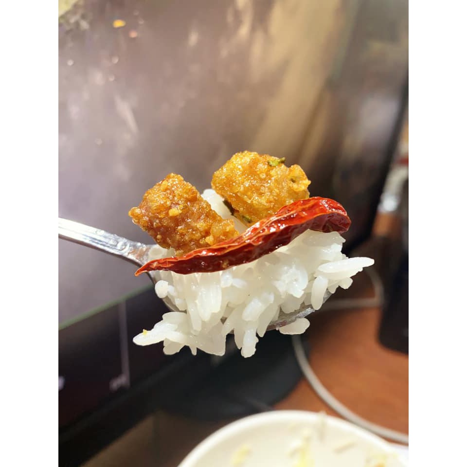 Tóp Mỡ Liền Da Sốt Mắm Lon 100Gr | BigBuy360 - bigbuy360.vn