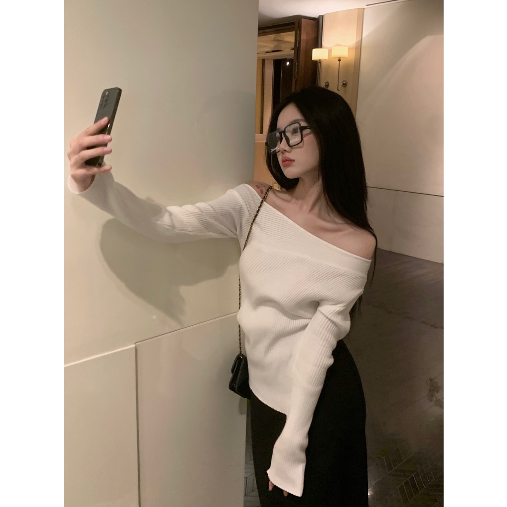 áo dệt kim trễ vai dài tay + chân váy ôm màu đen thời trang