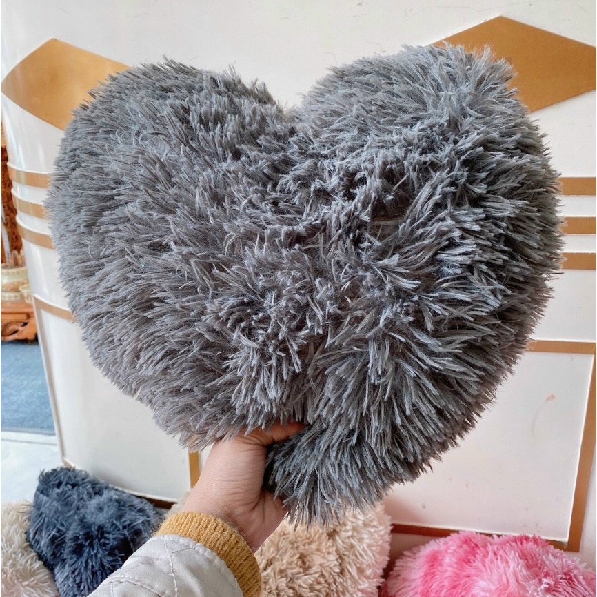 GỐI TRANG TRÍ HÌNH TRÁI TIM CHẤT LIỆU NỈ NHUNG LÔNG DÀI MẪU SIÊU CUTE
