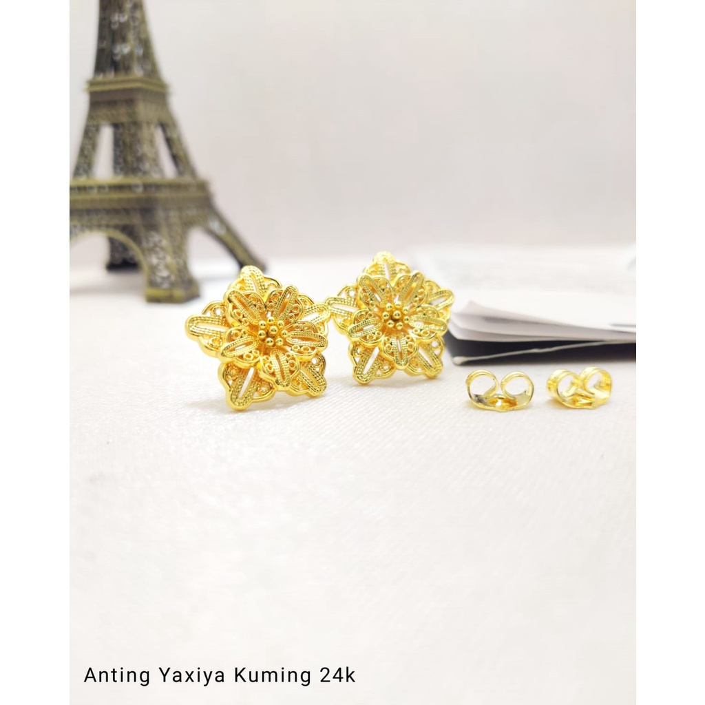 Bông Tai Mạ Vàng 24K Hình Hoa Hồng Sang Trọng