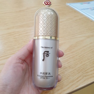 KEM NỀN WHOO ESSENTIAL FOUNDATION