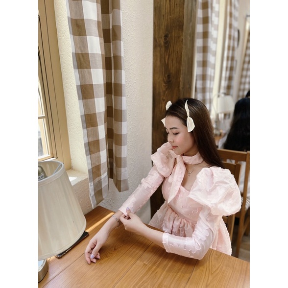 Đầm xoè tay phồng Jene