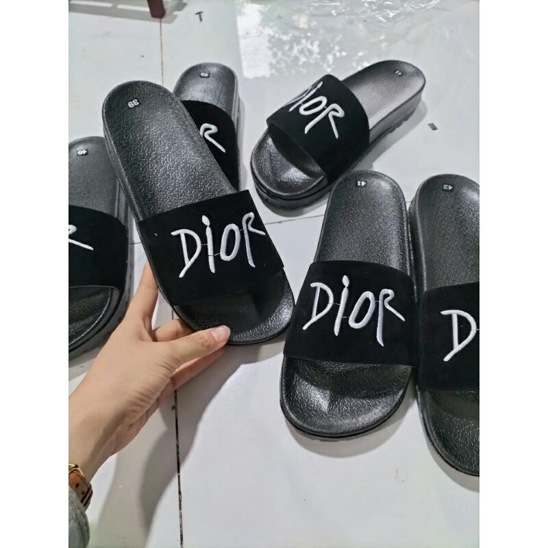Dép nam quai ngang Dior, size từ 35 đến 43, đế chông trơn trượt