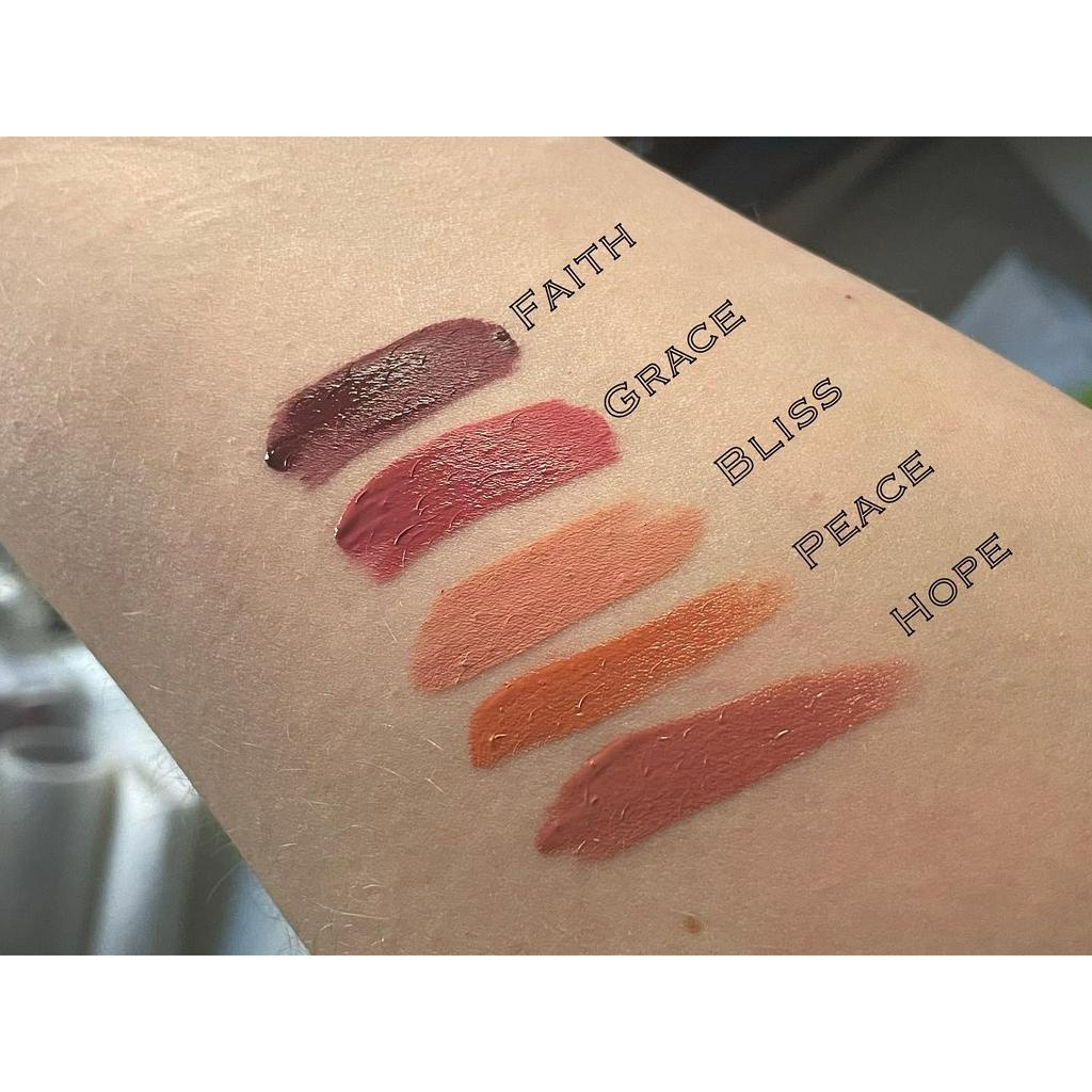 Má Hồng Kem Rare Beauty Soft Pinch Liquid Blush