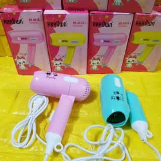 Máy sấy tóc mini cho bé dể thương