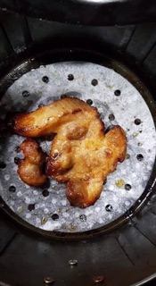 Giấy nến đục lỗ
