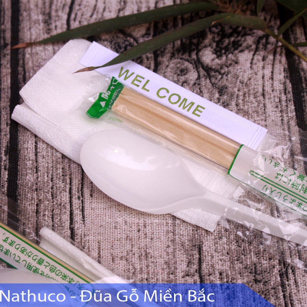 50 Bộ Combo 4in1 Gồm Có Đũa Gỗ, Thìa Nhựa, Tăm, Giấy ăn đựng trong túi dài 25cm, rộng 5cm. Sản Xuất Tại Gia Lâm,HN