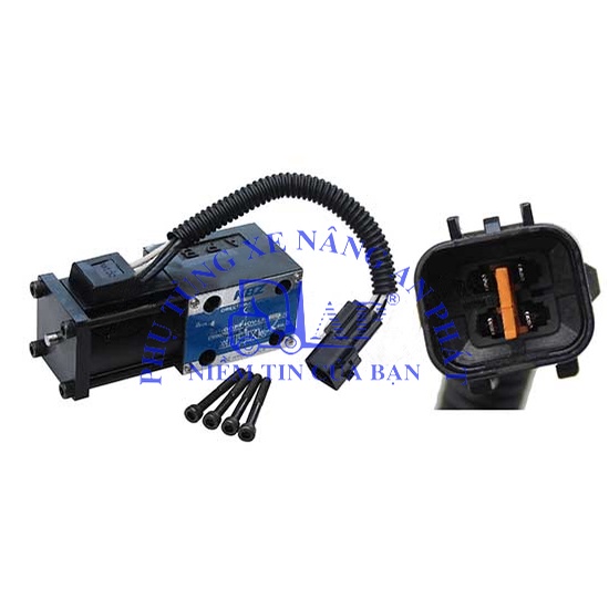 Van diện từ hộp số 24V xe nâng komatsu bốn bulon cố định FD35~50A-7/-8,FG35~50A-7/-8
