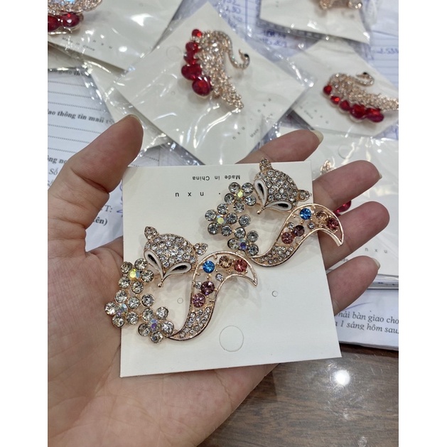 Charm mix dép 39k charm gài