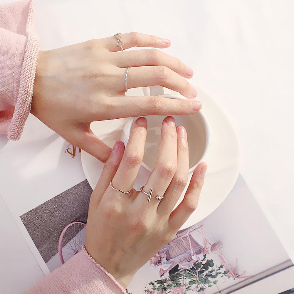 Bộ 4 nhẫn hợp kim đơn giản Unisex kiểu dáng đơn giản