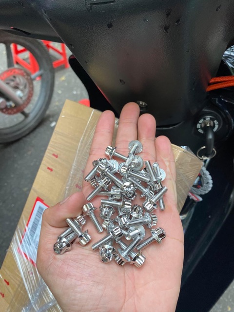 Ốc salaya size 4li ren nhuyễn inox 304