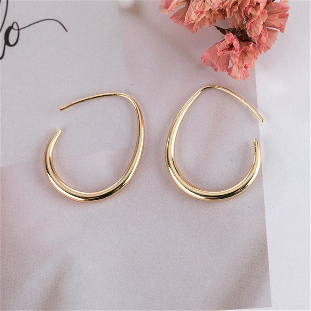 Đôi khuyên tai vòng tròn phong cách retro thời trang cho nữ