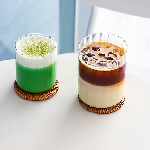 Ly thủy tinh sọc gợn sống chịu nhiệt dùng để uống trà/sữa/sữa lắc khi ăn sáng