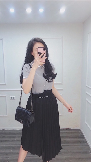Áo len mongtogi có cổ