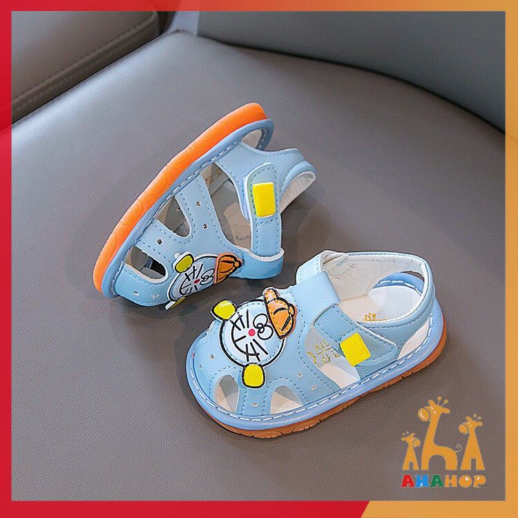 Giày sandal tập đi cho bé- Dép rọ hình Doraemon xinh xắn siêu nhẹ có còi cho bé trai bé gái mới nhất M301