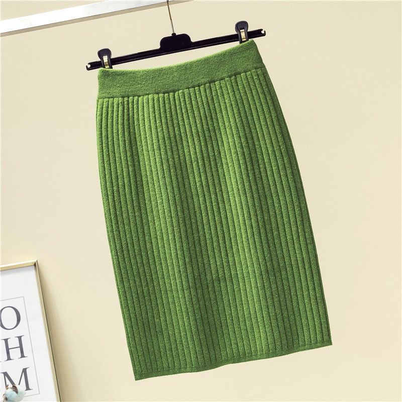 CHÂN VÁY LEN TĂM ÔM