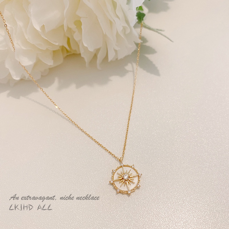 Vòng cổ Thép Titan Mặt Hình Ngôi Sao Phong Cách Retro Hàn Quốc