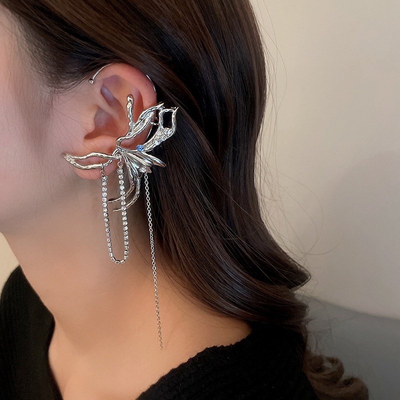 Bông Tai Dáng Dài Đính Đá Hình Bướm Phối Tua Rua Thiết Kế Đơn Giản Thời Trang Cho Nữ