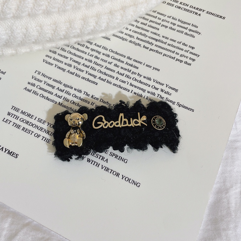 Dây cột tóc màu đen phong cách Hàn Quốc dễ phối đồ