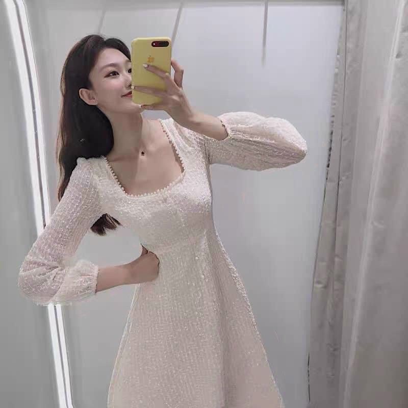 Váy ren cổ U đính cúc ngọc 2 lớp