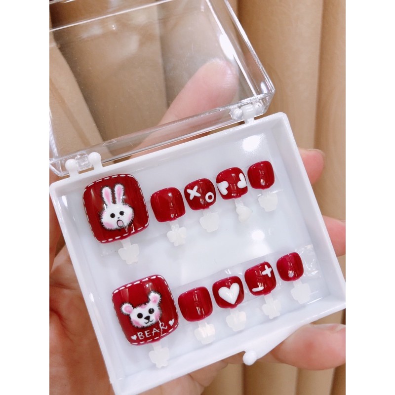 Nailbox - móng úp chân thiết kế
