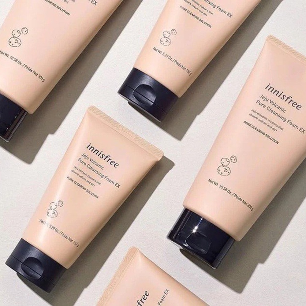 Sữa rửa mặt tro núi lửa innisfree jeju volcanic 150ml