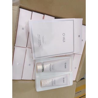 set sữa rửa mặt ohui hồng 200ml + 100ml