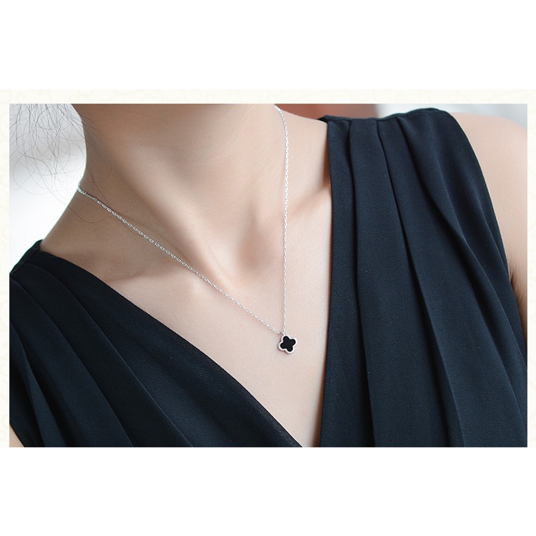 Vòng cổ Mặt Hình Hoa Đính Đá Zircon Đơn Giản Quyến Rũ Phong Cách Hàn Quốc Cho Nữ