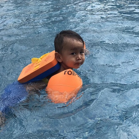 Combo phao lưng và phao tay chất lượng cao, nhựa PVC cao cấp