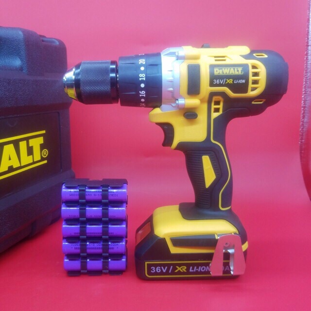 KHOAN PIN DEWALT 36V 3 Chế Độ Có Búa Made In USA