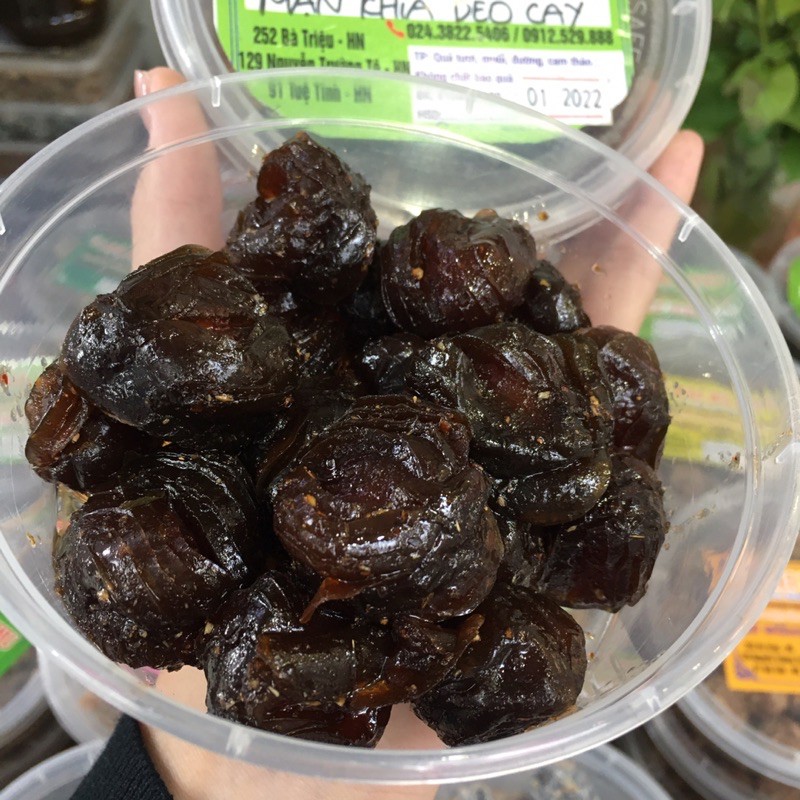 Ô mai mận khía dẻo cay Bà Thu