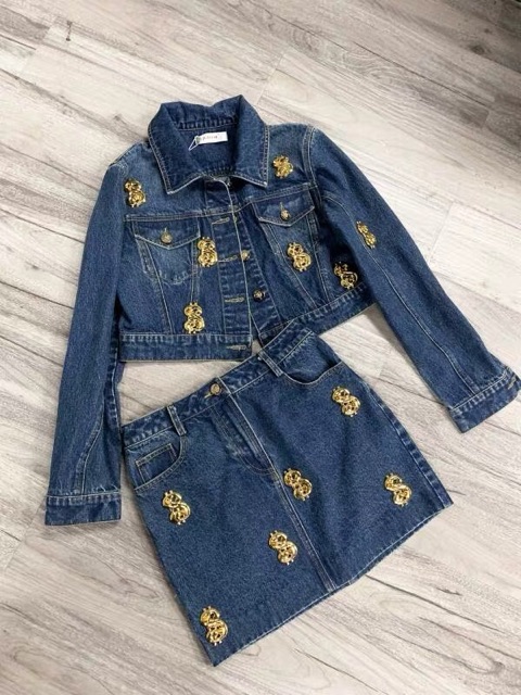 Set denim IU Hotel Del Luna