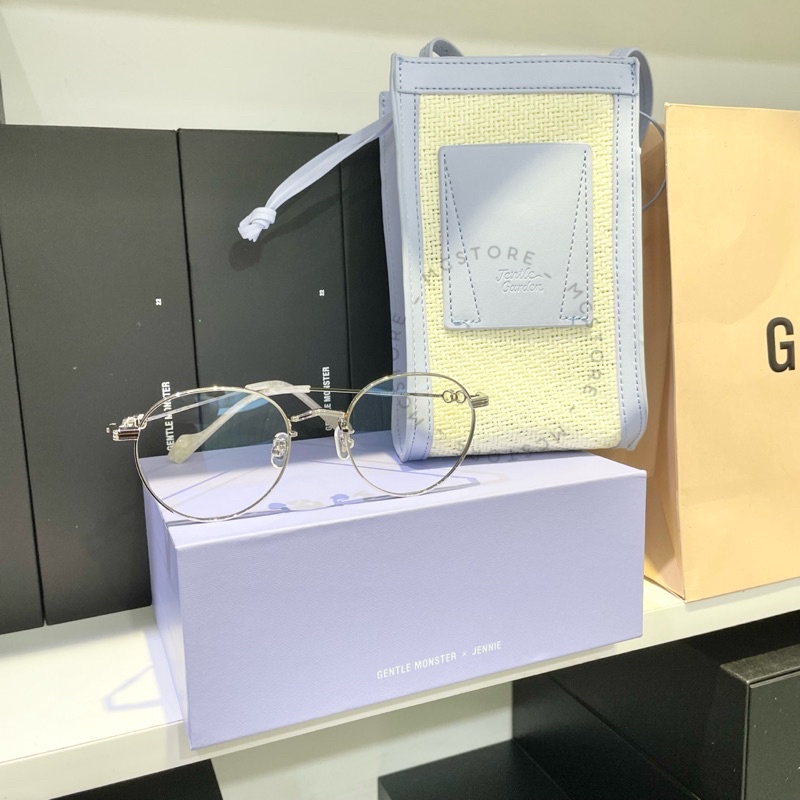 Kính Jentle Monster Cloudy Day Only 02 x Jennie garden - Bản chuẩn Fullbox