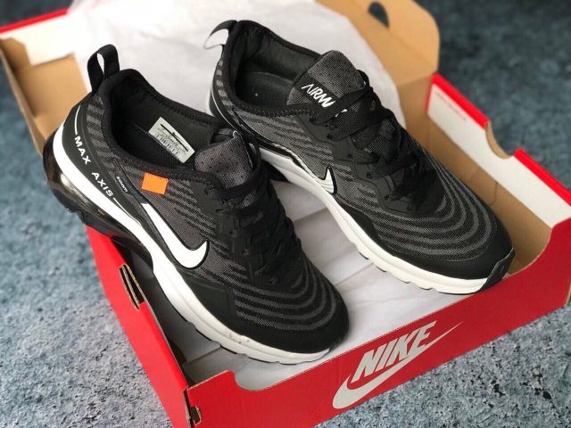 Nike Air Training nam về hàng size 40-44!!!