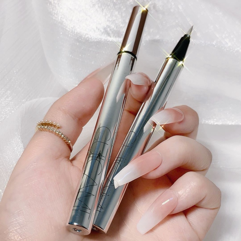 Bút Phấn Mắt Dạng Lỏng Đa Năng 1212 | BigBuy360 - bigbuy360.vn