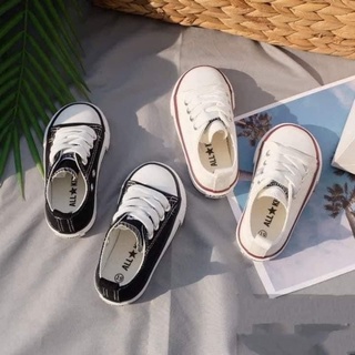 Giày cao cổ gucci mềm mại êm chân cho bé