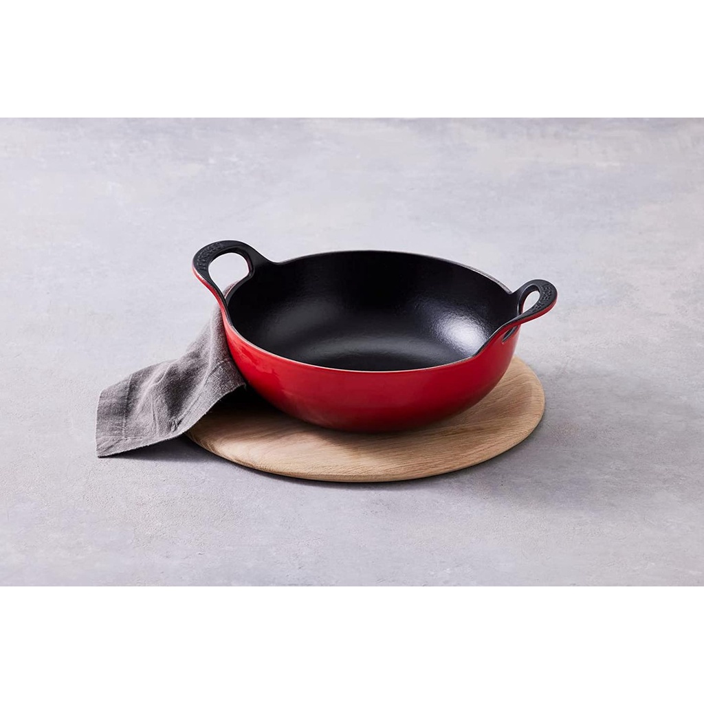 CHẢO GANG LE CREUSET BALTI 24cm