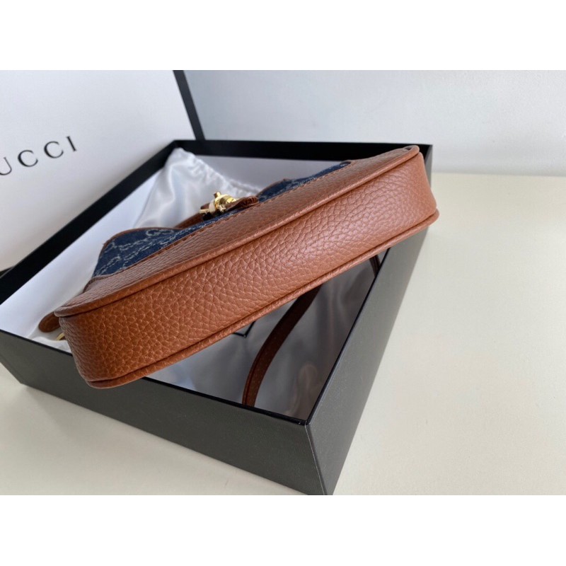 túi xách tay nữ có dây đeo chéo da vải bò một ngăn gucci Gc gg