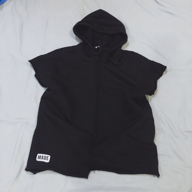 Áo hoodie tay ngắn có nón cực chất, 2hand