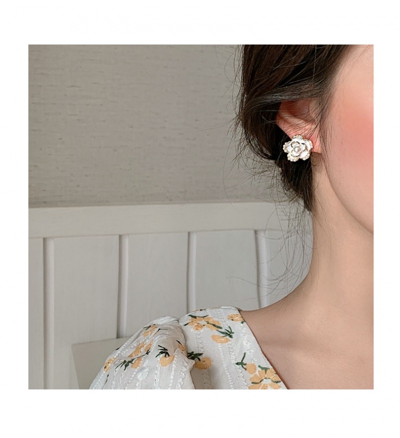 Khuyên Tai Thời Trang Hàn Quốc 2023