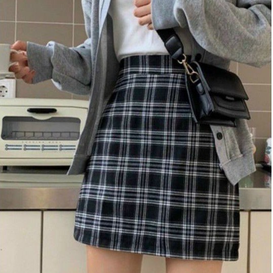 Chân váy chữ A sọc caro lưng cao | BigBuy360 - bigbuy360.vn