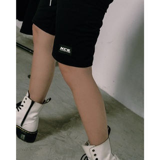 Quần shorts No-Control Studio - ESSENTIAL SHORTS