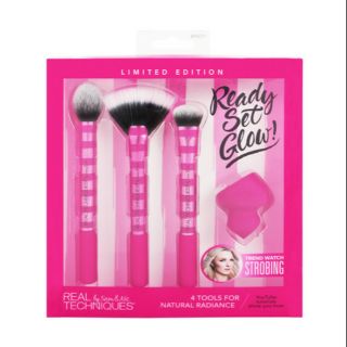 Bộ cọ Limited Edition - Real Techniques Ready Set Glow