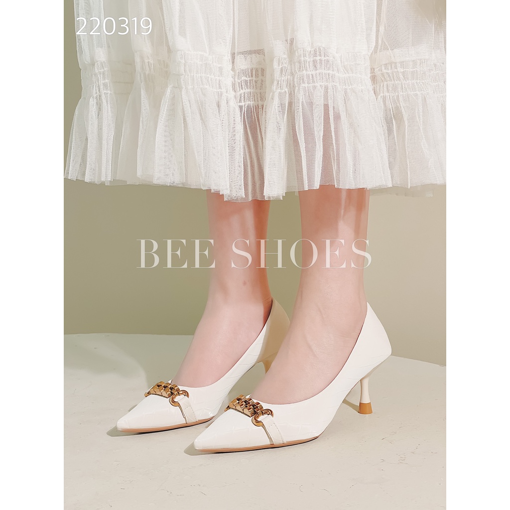 BEESHOES - GIÀY CAO GÓT NỮ MŨI NHỌN  - GIÀY CAO GÓT NỮ GÓT NHỌN CAO 7 PHÂN SẴN MÀU ĐEN - KEM 220319