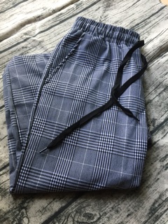 Quần Plaid Pants Xám( ảnh shop chụp)