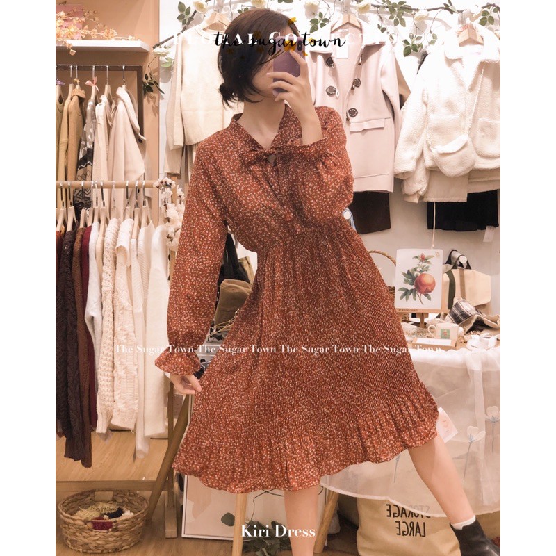 Váy Kiri chun eo xếp li by Sugar Town