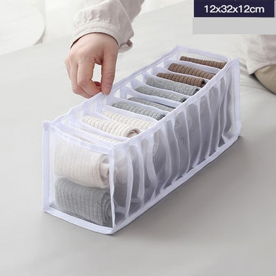 Hộp Đựng Đồ Lót Và Tất Nhiều Ngăn Tiện Dụng