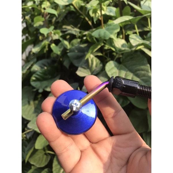 Gương nhí gương tình yêu loại chân titan cực đẹp
