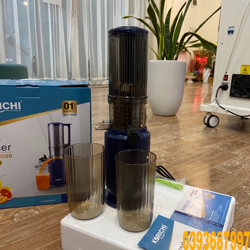 Rẻ Bất Ngờ: Máy Ép Chậm KORICHI KRC-8688 Thiết kế Nhỏ Gọn-Công Suất 250w-Cho Ra Những Ly Nước Nguyên Chất Nhất